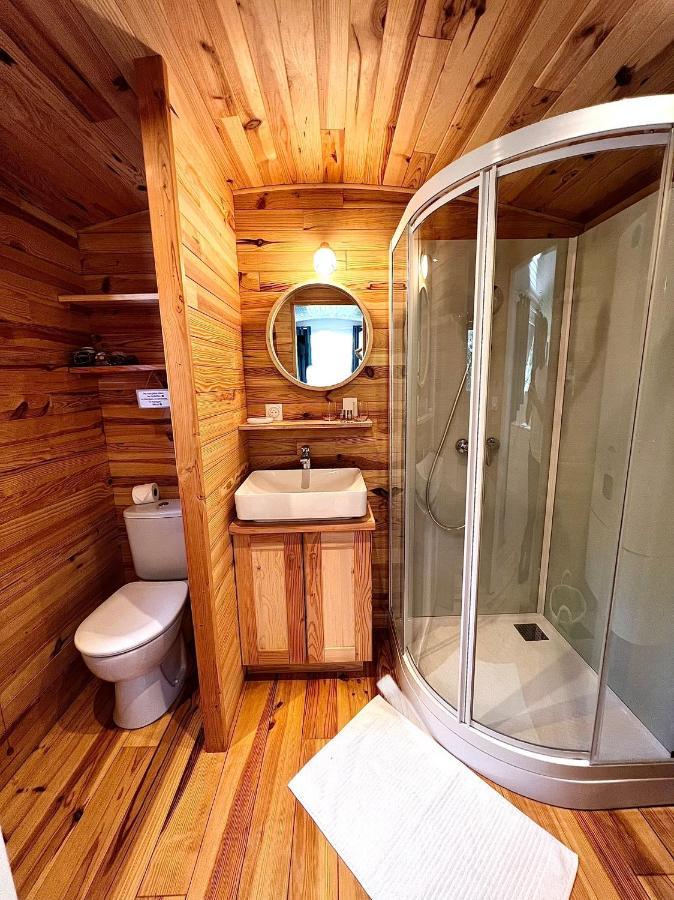 La Magnanerie Dhotes , Les Roulottes Insolites Sauve Екстериор снимка